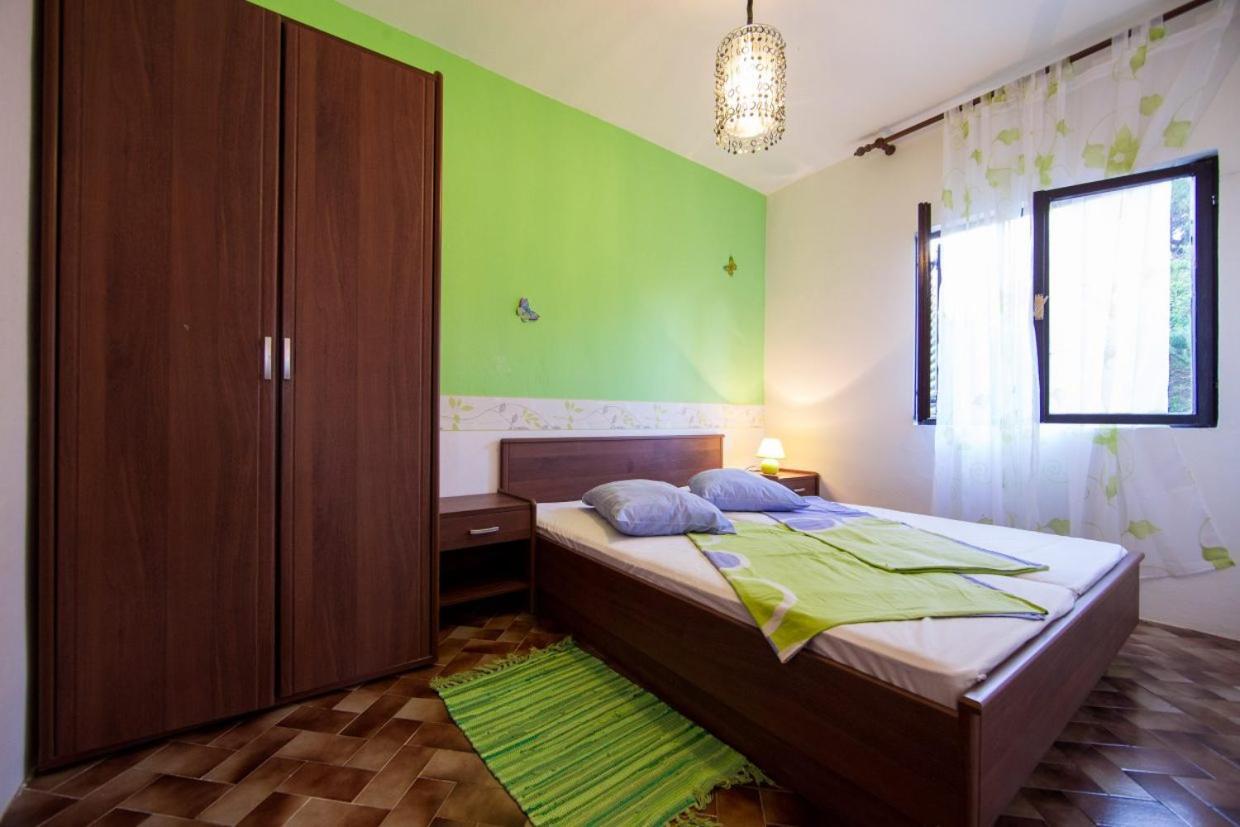 Silver Beach Apartments فيس المظهر الخارجي الصورة